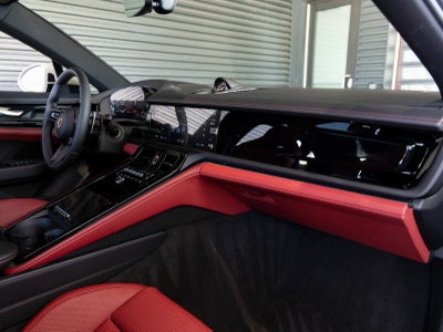 2025 Porsche Panamera Panamera 4