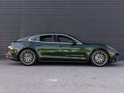 2026 Porsche Panamera Panamera