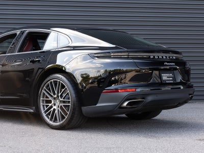 2025 Porsche Panamera Panamera