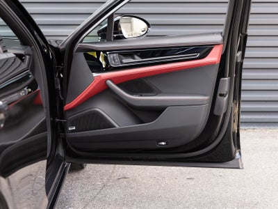 2025 Porsche Panamera Panamera