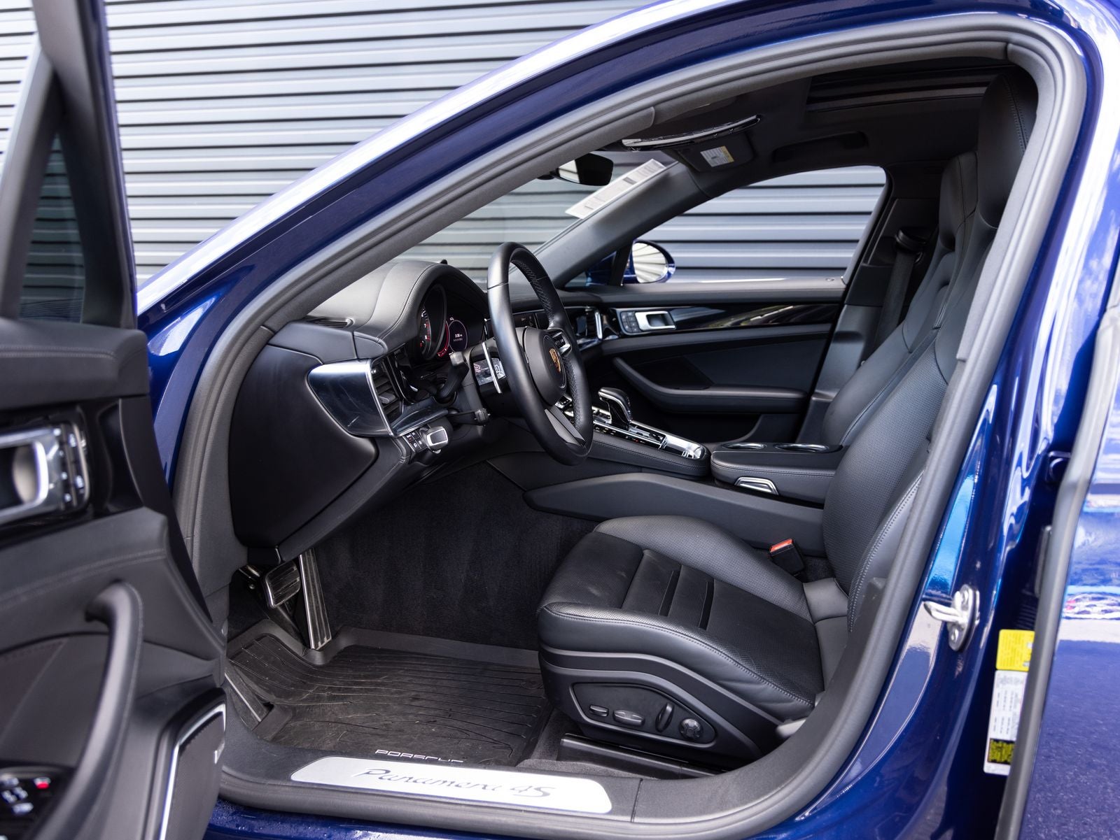 2022 Porsche Panamera 4S