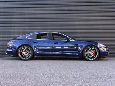2022 Porsche Panamera 4S