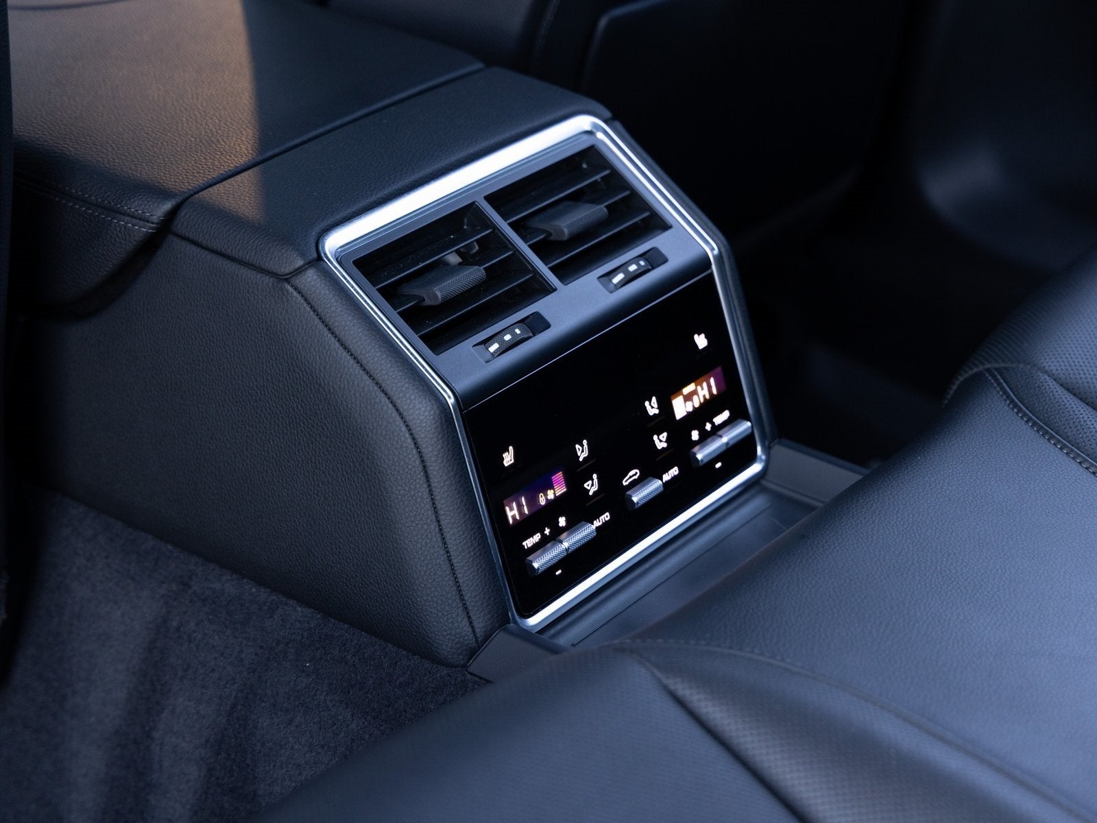 2023 Porsche Panamera Panamera 4S (MY23)