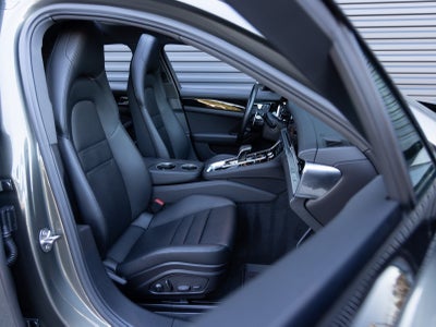 2023 Porsche Panamera Panamera 4S (MY23)