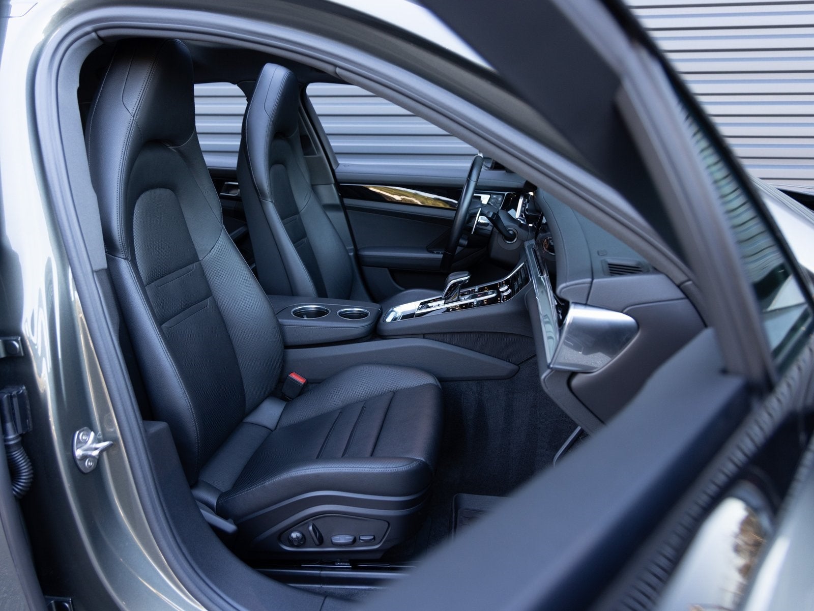 2023 Porsche Panamera Panamera 4S (MY23)