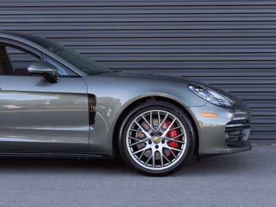 2023 Porsche Panamera Panamera 4S (MY23)