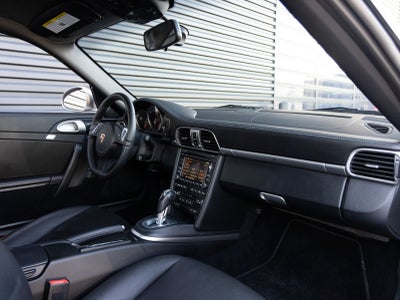2012 Porsche 911 Carrera 4 GTS