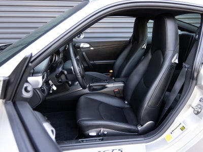 2012 Porsche 911 Carrera 4 GTS