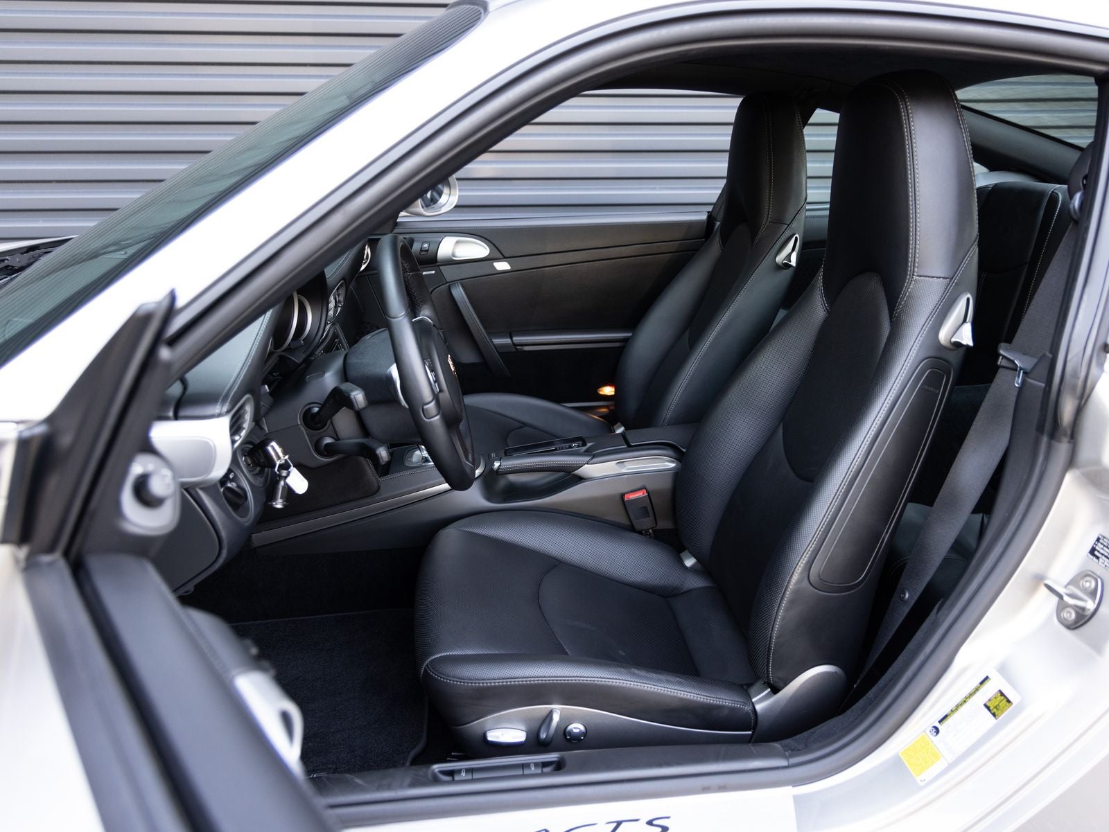 2012 Porsche 911 Carrera 4 GTS