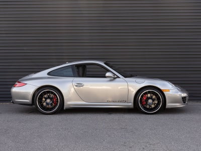2012 Porsche 911 Carrera 4 GTS
