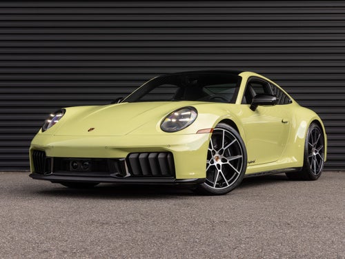 2025 Porsche 911 911 Carrera 4 GTS