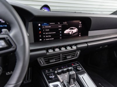 2025 Porsche 911 911 Carrera 4 GTS