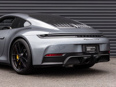 2025 Porsche 911 911 Carrera 4 GTS