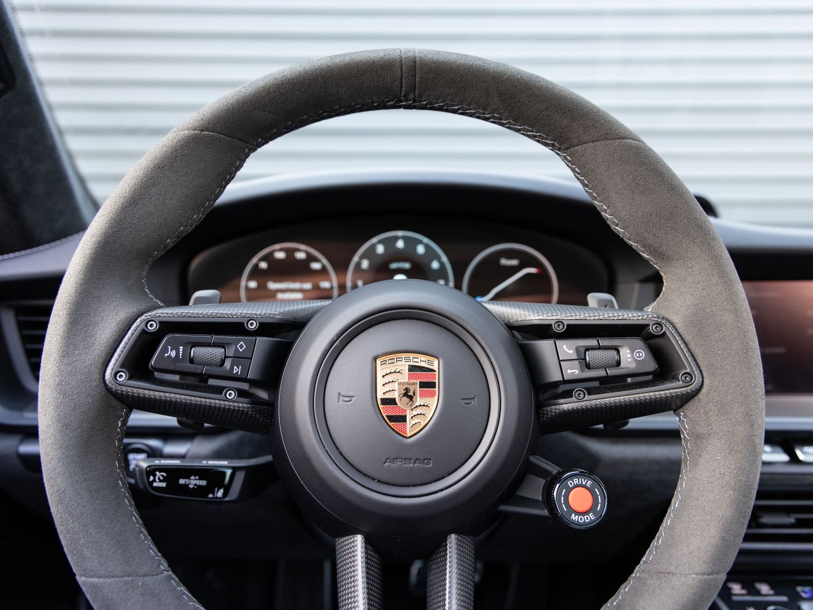 2025 Porsche 911 911 Carrera 4 GTS