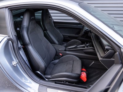 2025 Porsche 911 911 Carrera 4 GTS