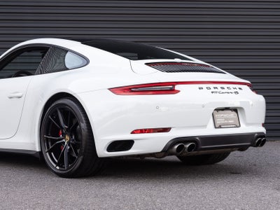 2019 Porsche 911 Carrera 4S