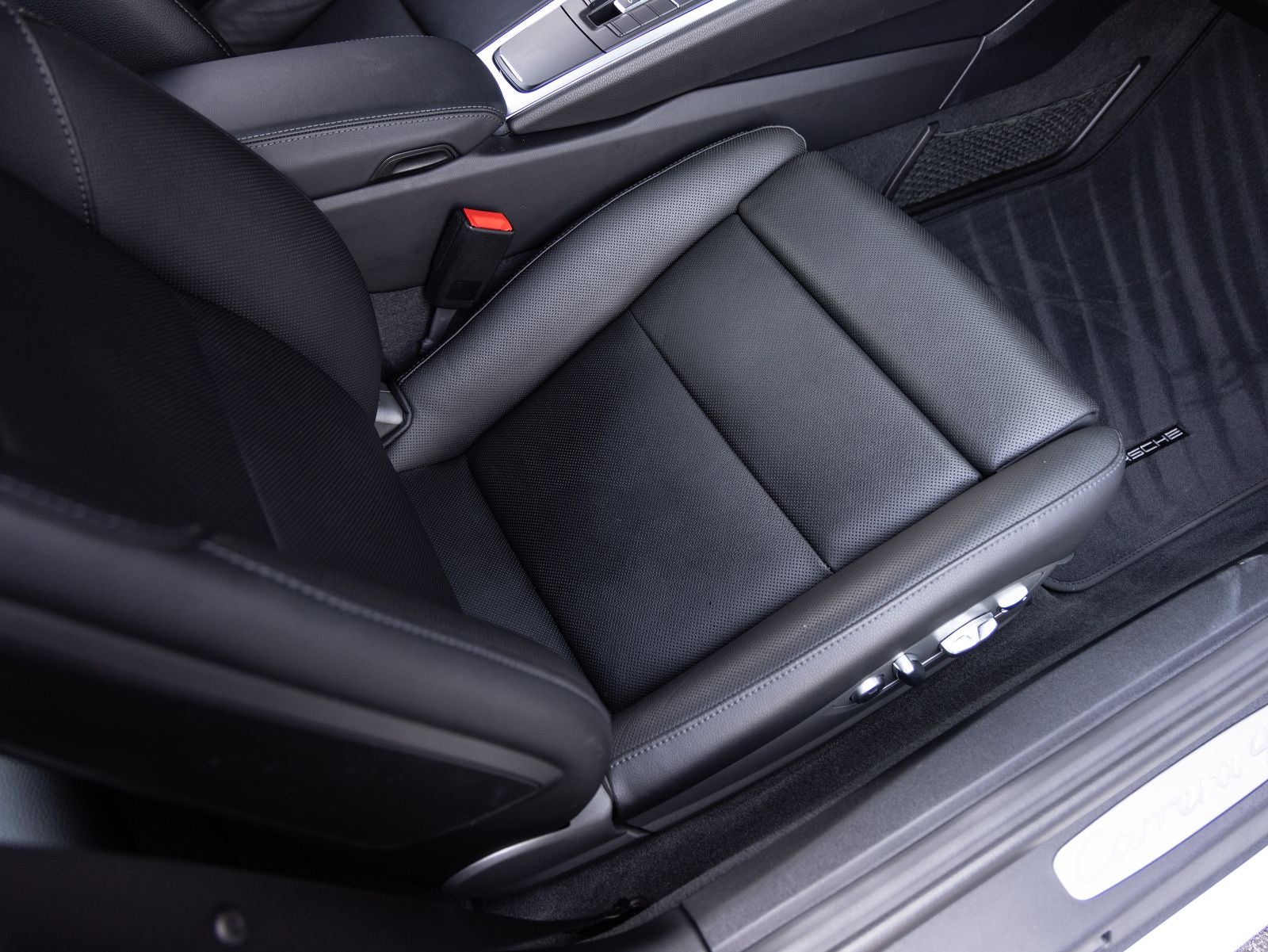 2019 Porsche 911 Carrera 4S