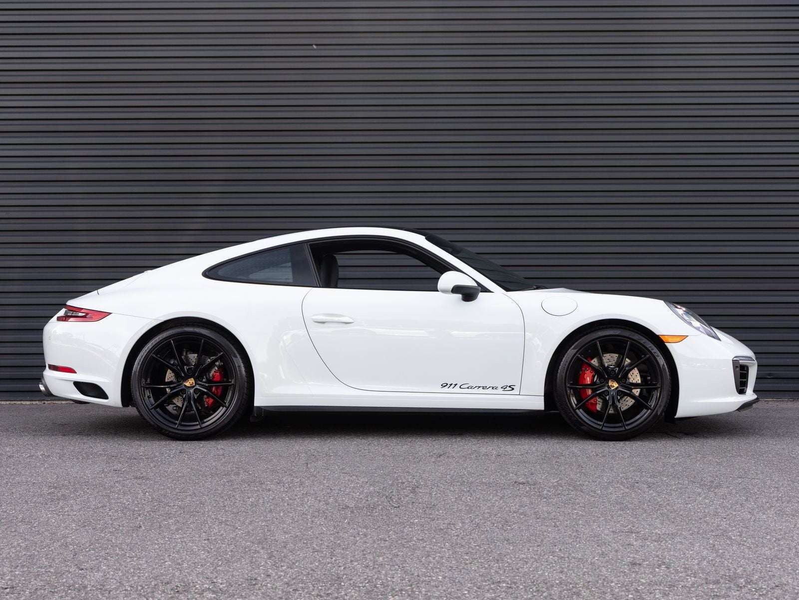 2019 Porsche 911 Carrera 4S