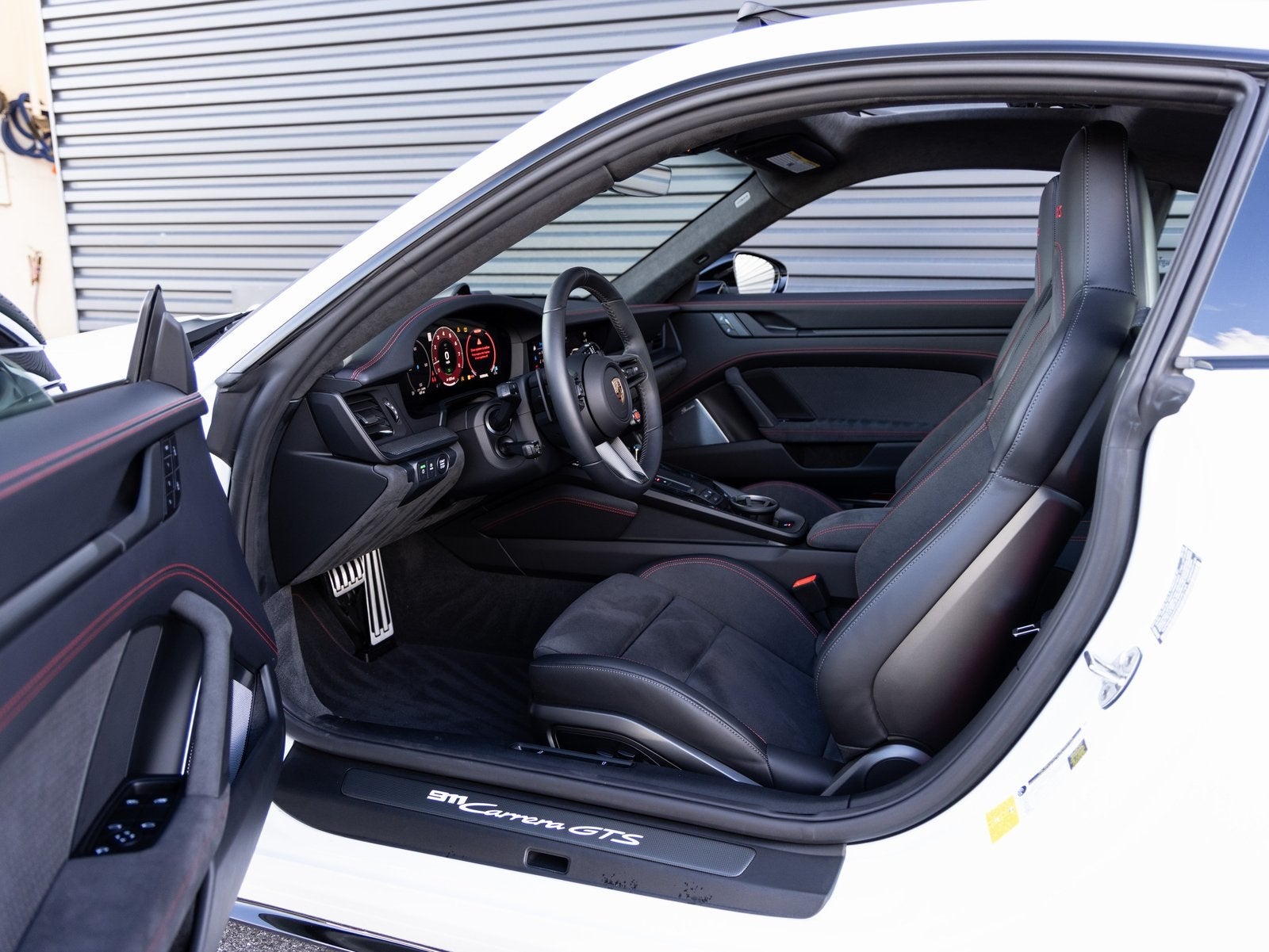 2025 Porsche 911 911 Carrera GTS