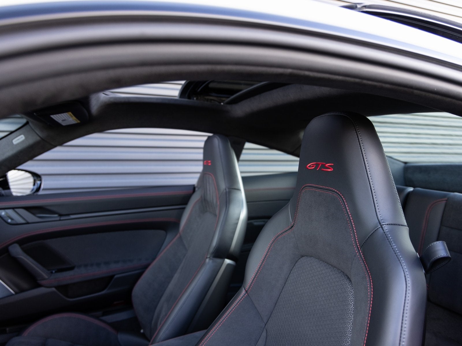 2025 Porsche 911 911 Carrera GTS