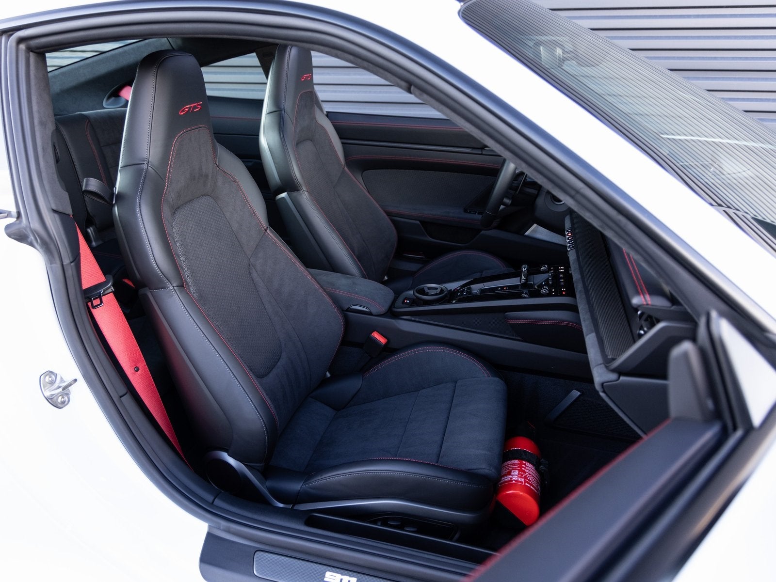 2025 Porsche 911 911 Carrera GTS