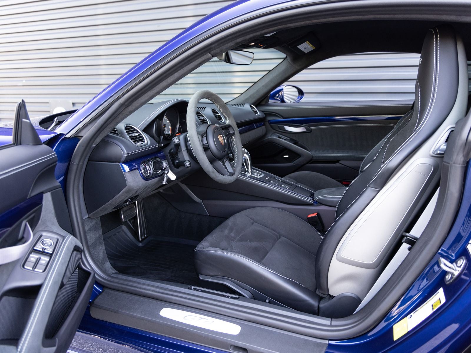 2021 Porsche 718 718 Cayman GT4