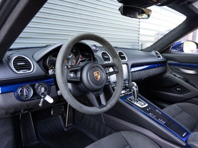 2021 Porsche 718 718 Cayman GT4