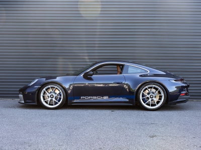 2022 Porsche 911 GT3 with Touring Package
