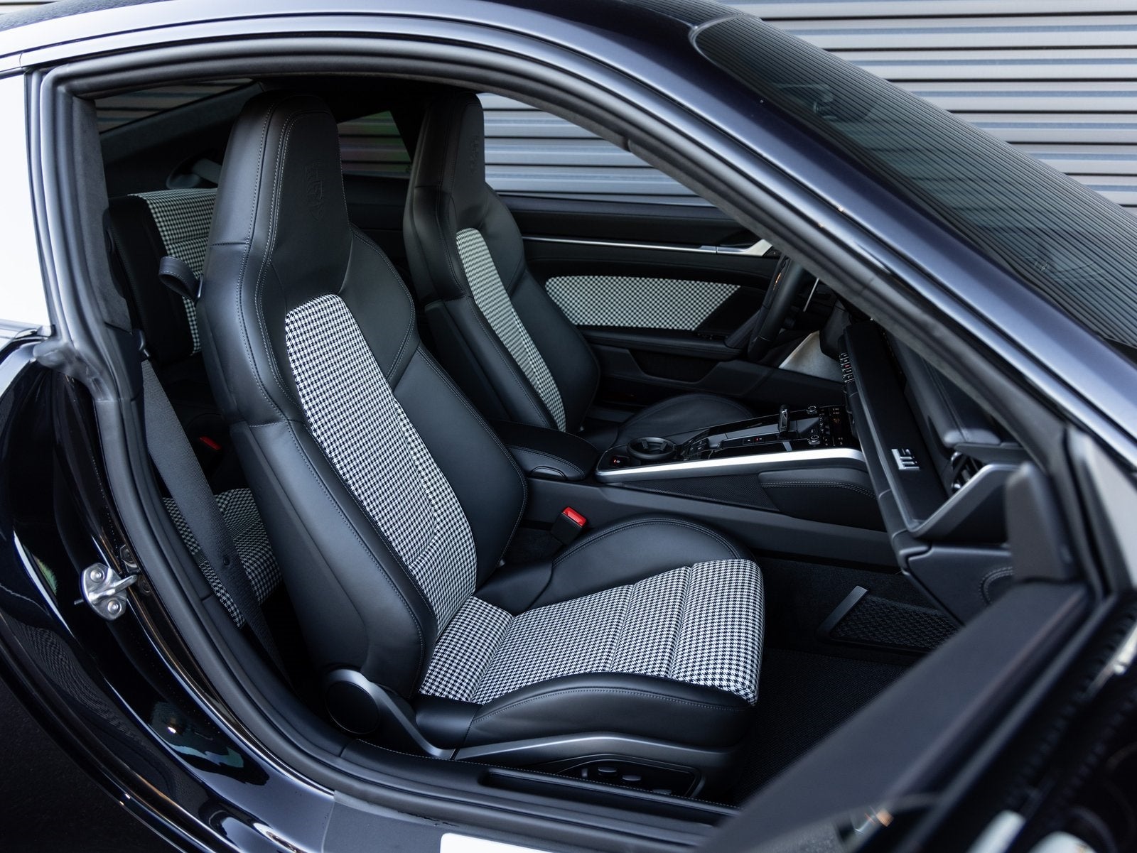 2025 Porsche 911 911 Turbo S