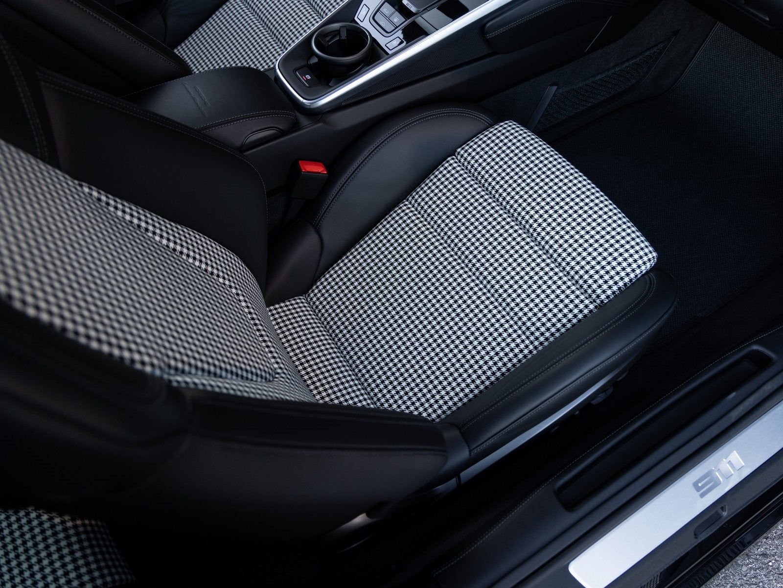 2025 Porsche 911 911 Turbo S