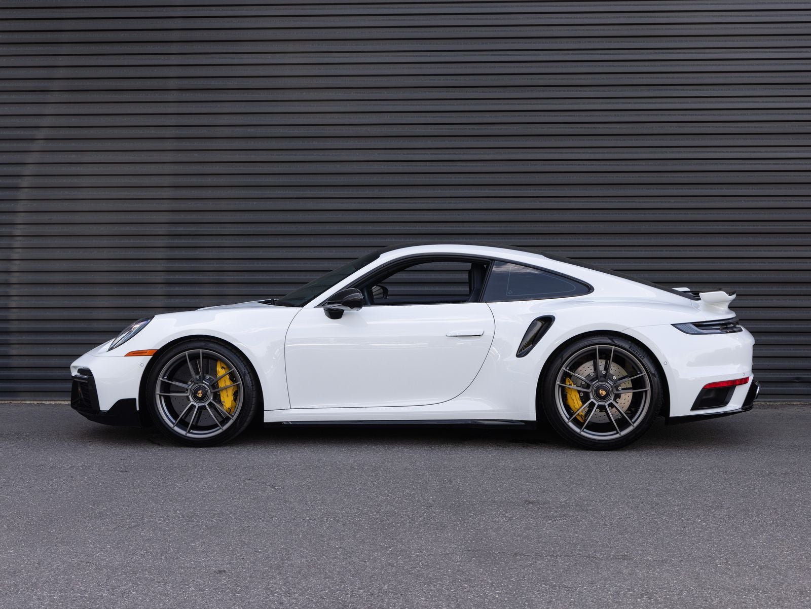 2025 Porsche 911 Turbo S