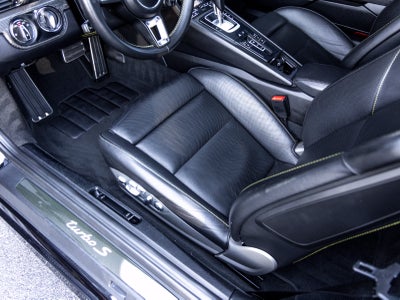 2018 Porsche 911 911 Turbo S