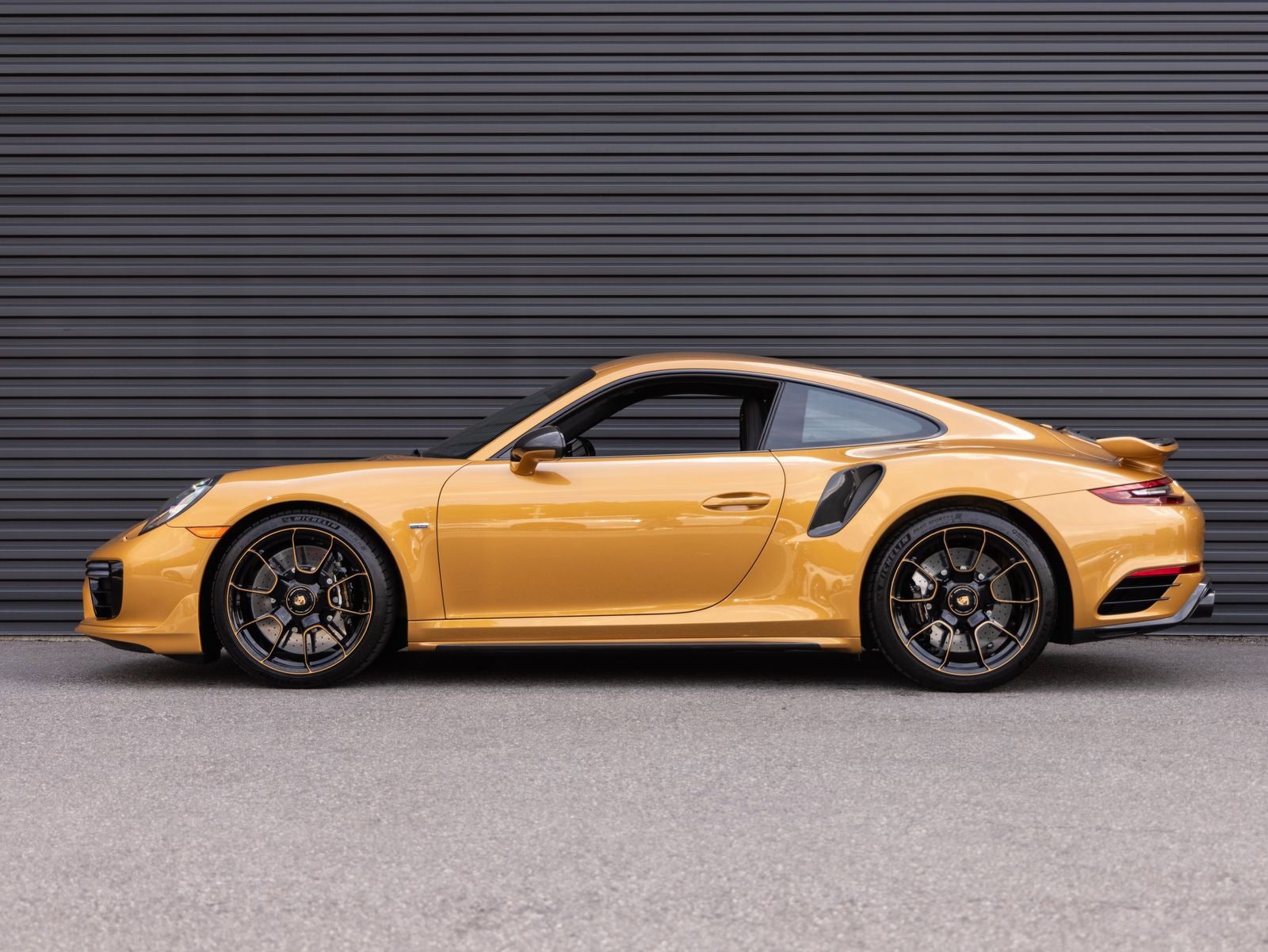 2018 Porsche 911 Turbo S