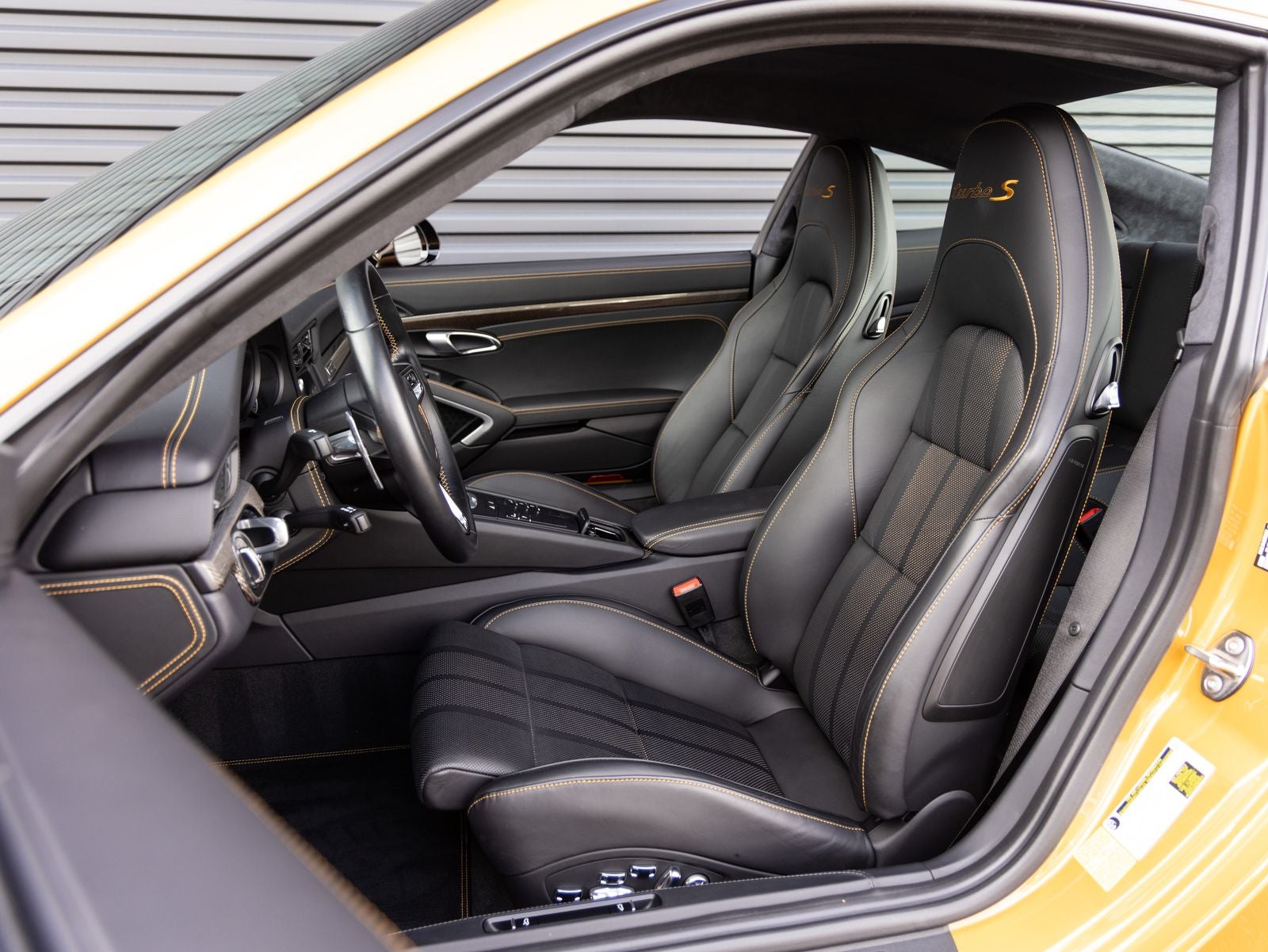 2018 Porsche 911 Turbo S
