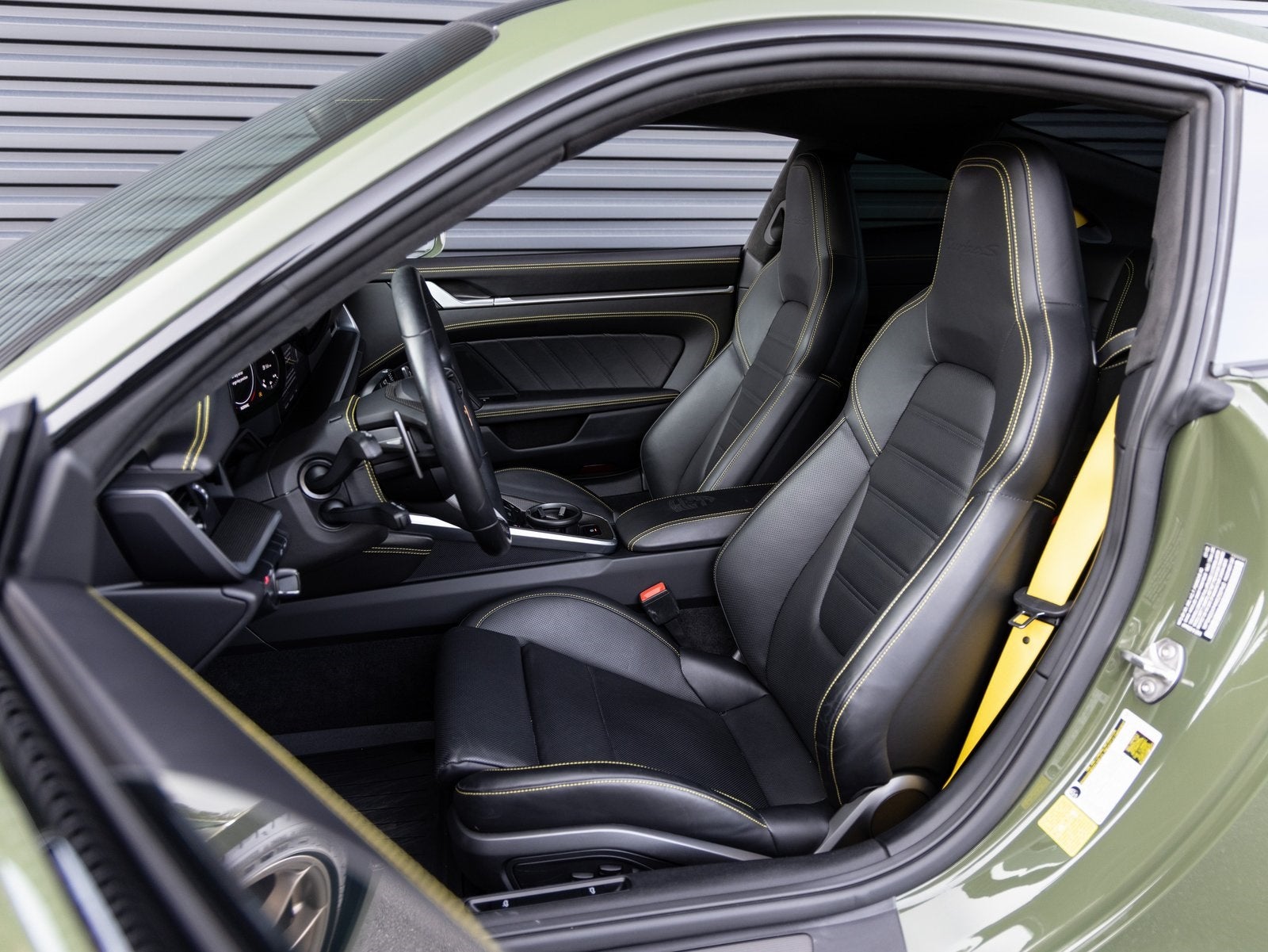 2022 Porsche 911 911 Turbo S (MY22)