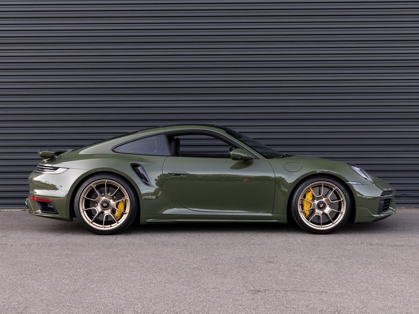 2022 Porsche 911 911 Turbo S (MY22)