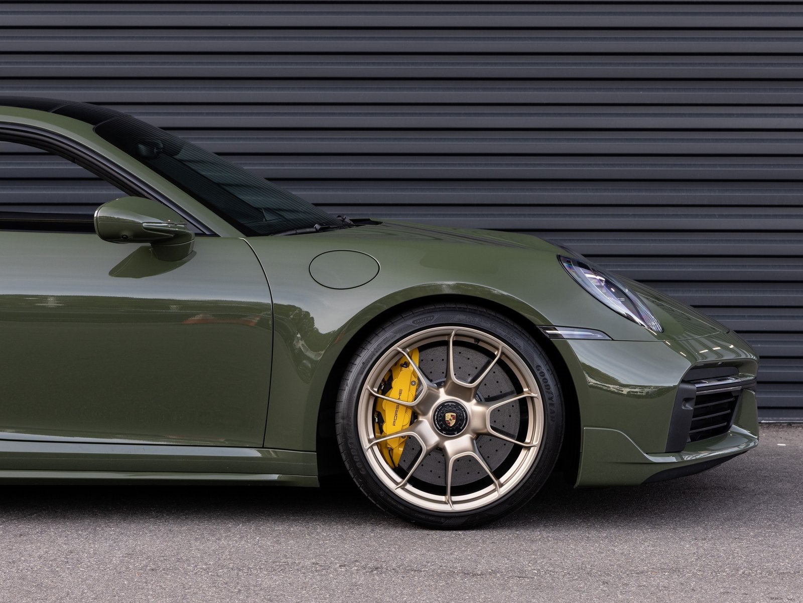 2022 Porsche 911 911 Turbo S (MY22)