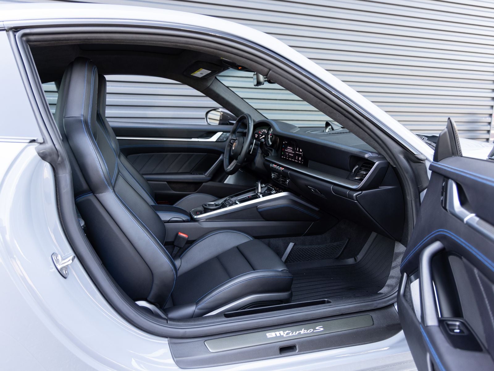 2023 Porsche 911 911 Turbo S (MY23)