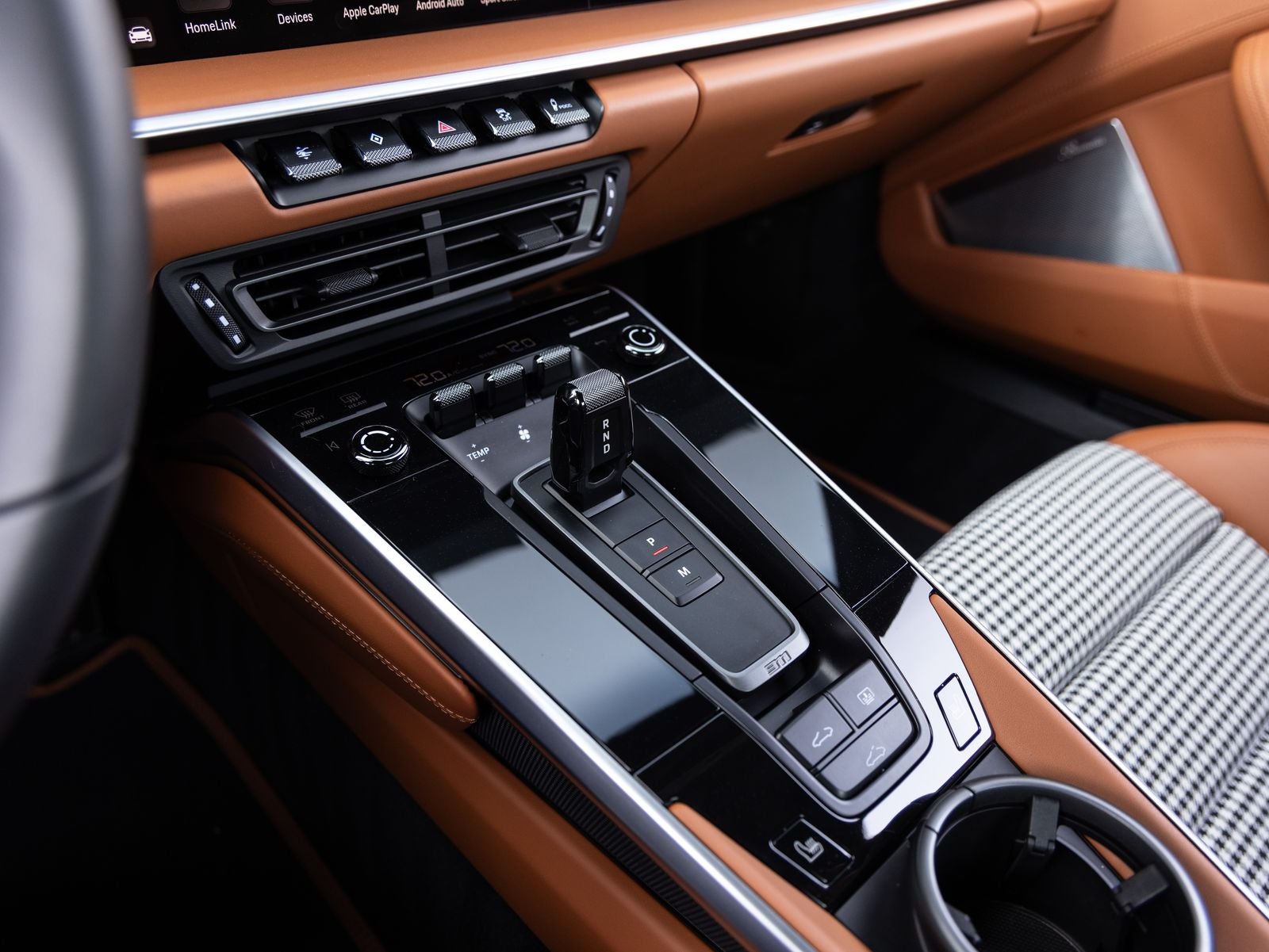 2025 Porsche 911 Turbo S