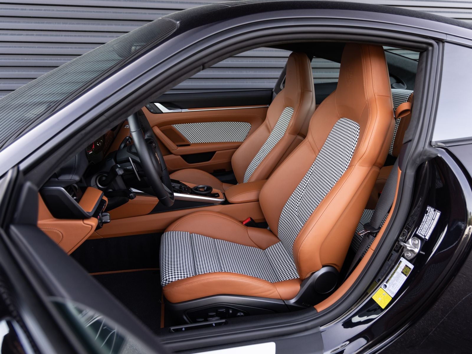 2025 Porsche 911 Turbo S