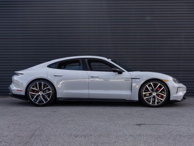 2025 Porsche Taycan Taycan GTS