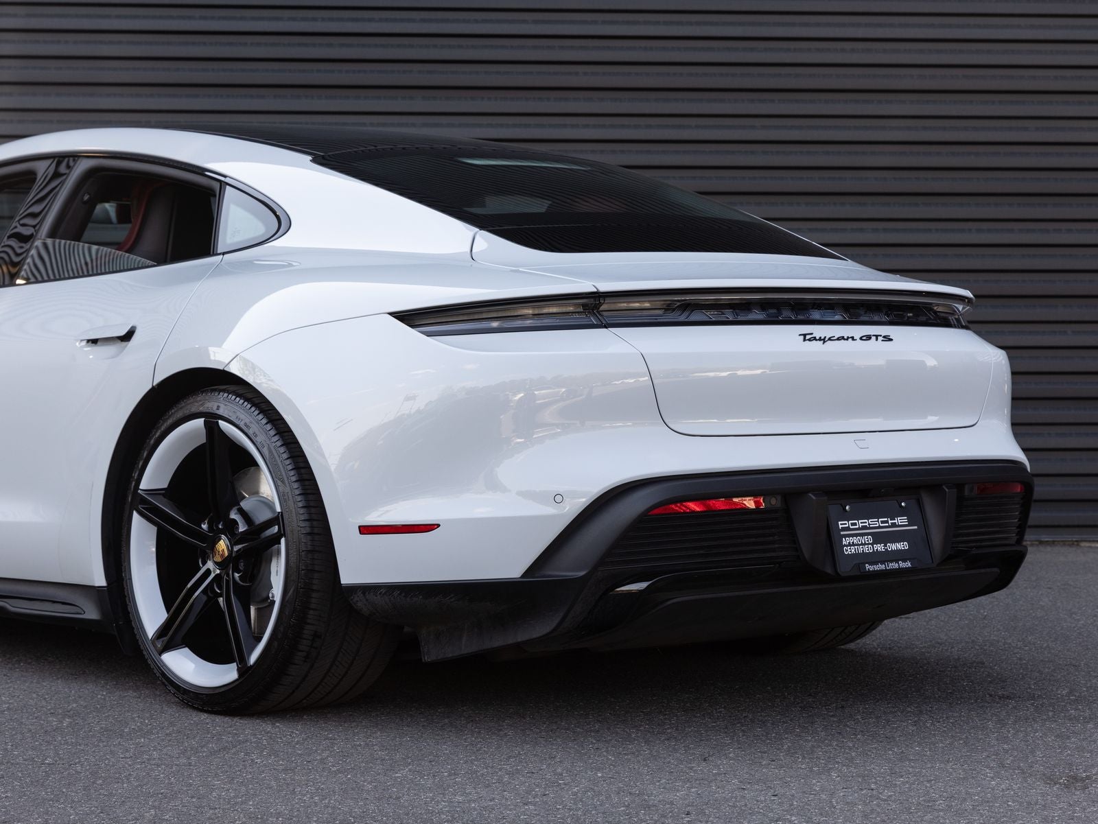 2023 Porsche Taycan GTS