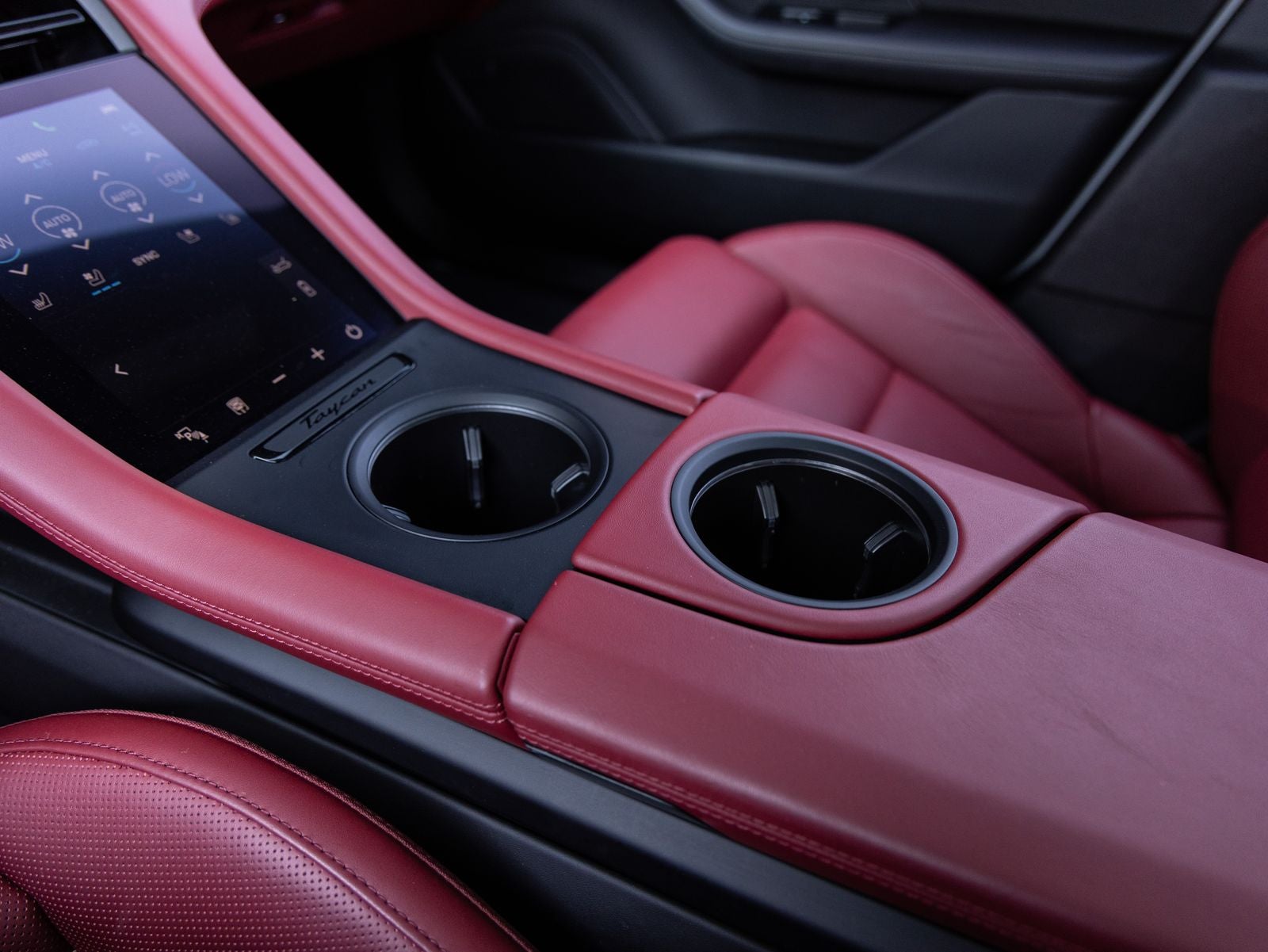 2023 Porsche Taycan GTS