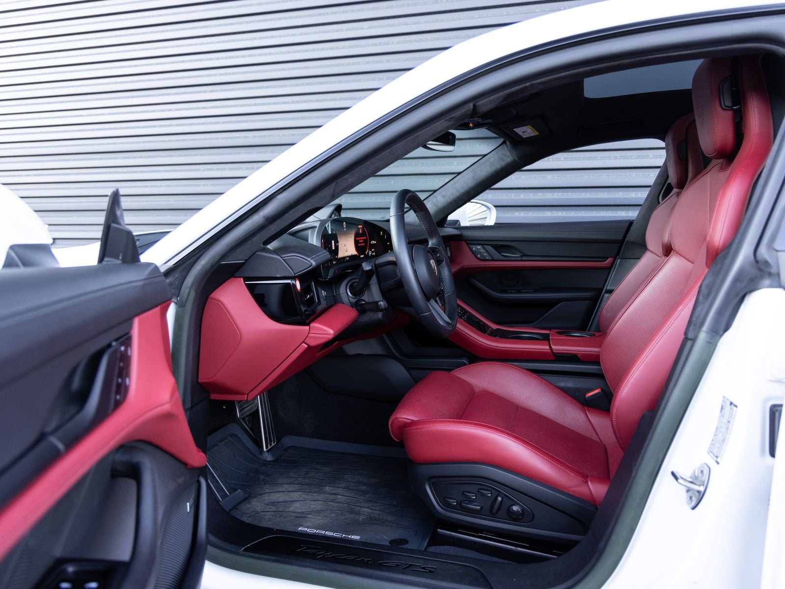 2023 Porsche Taycan GTS