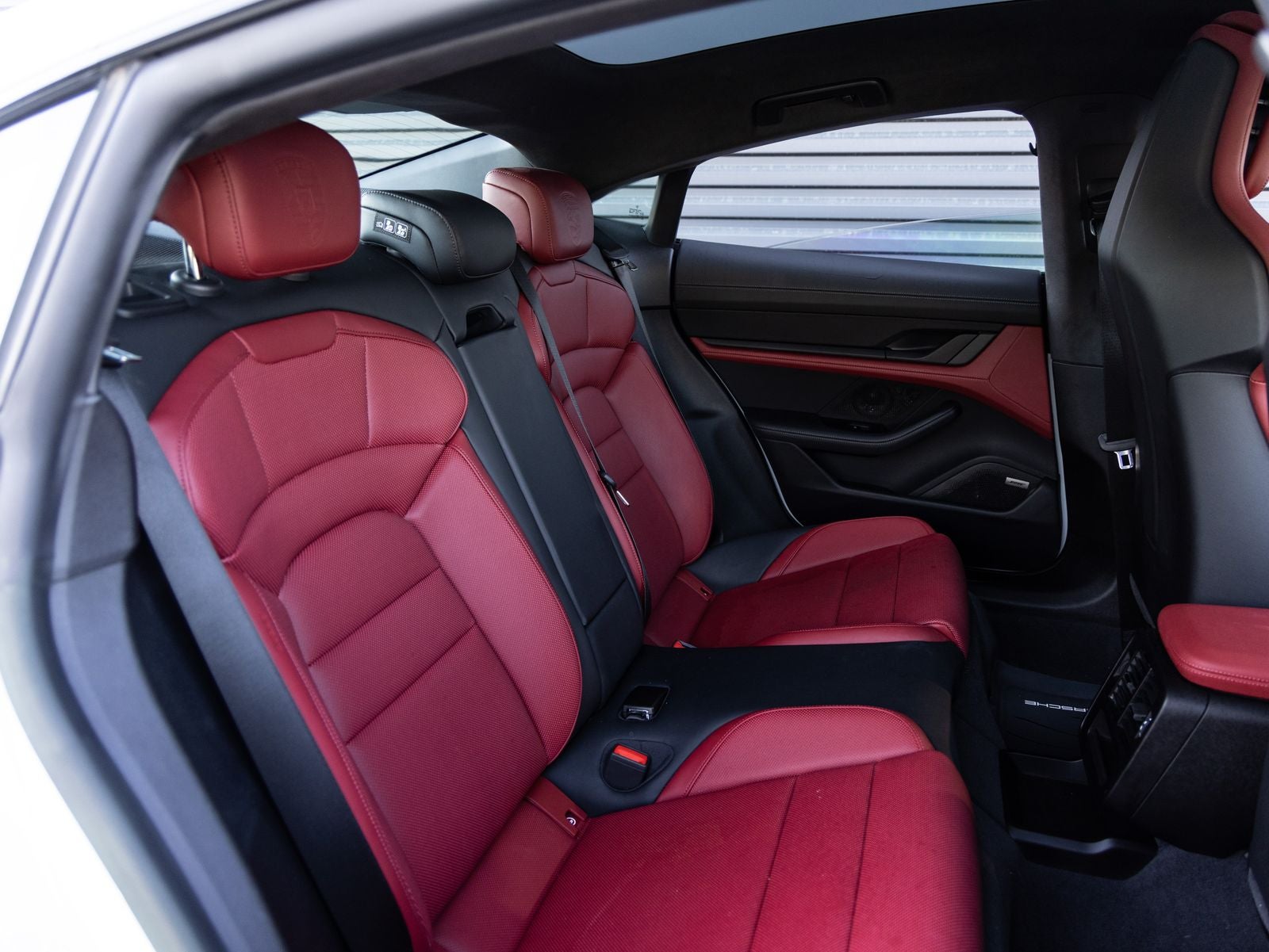 2023 Porsche Taycan GTS