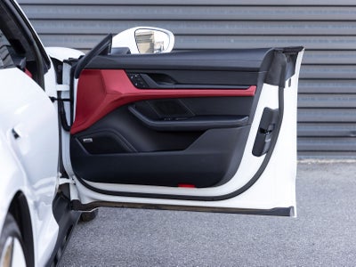 2023 Porsche Taycan GTS