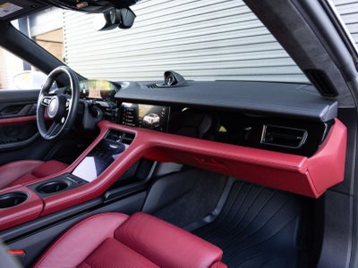 2023 Porsche Taycan GTS