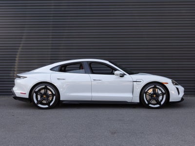 2023 Porsche Taycan GTS