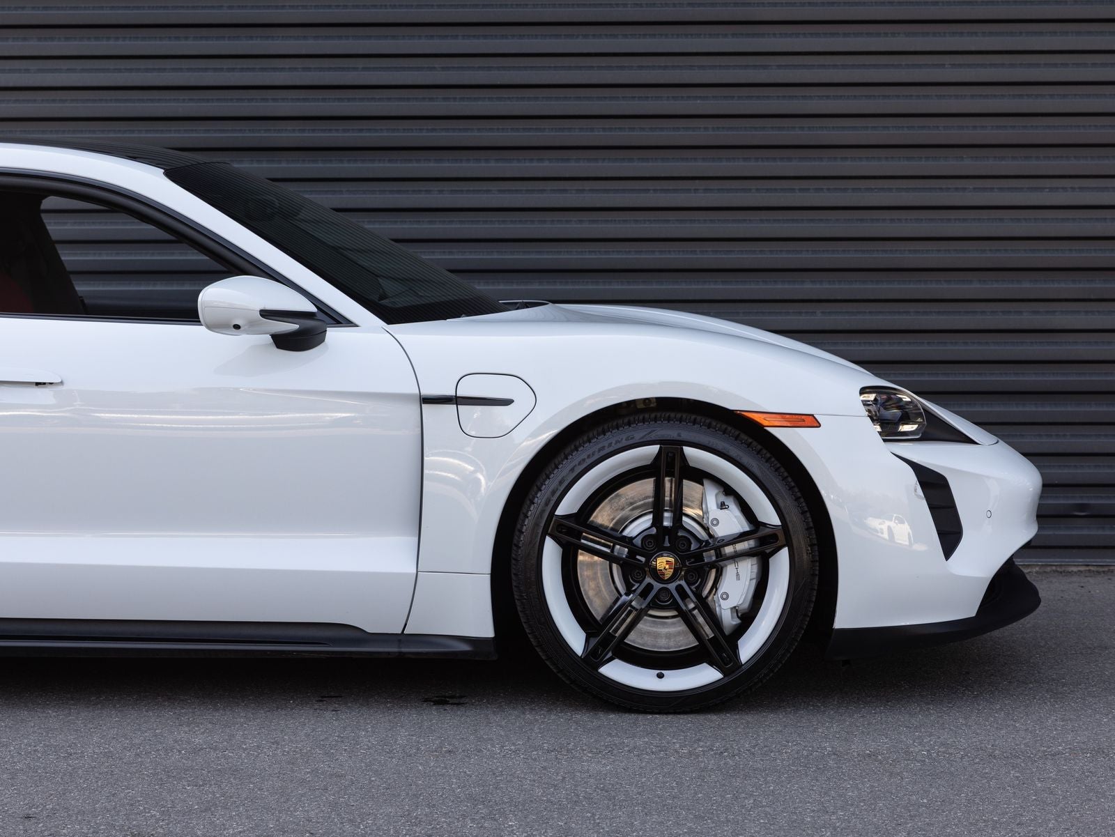 2023 Porsche Taycan GTS