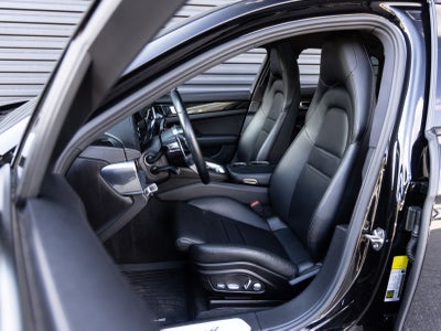 2018 Porsche Panamera 4 E-Hybrid
